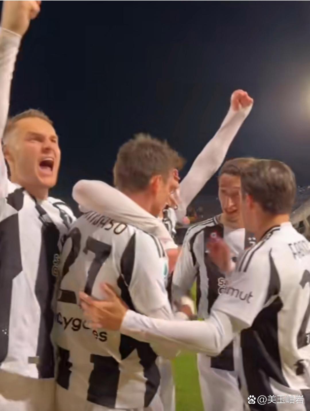 尤文图斯遭遇客场失利,小组出线前景渺茫 尤文图斯遭遇客场失利,小组出线前景渺茫