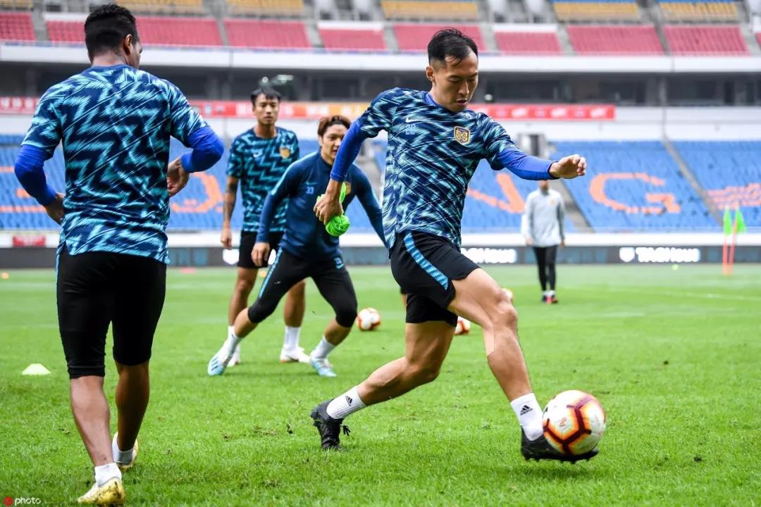 重庆斯威迎来胜利,球队整体表现亮眼的简单介绍 重庆斯威迎来胜利,球队整体表现亮眼的简单介绍