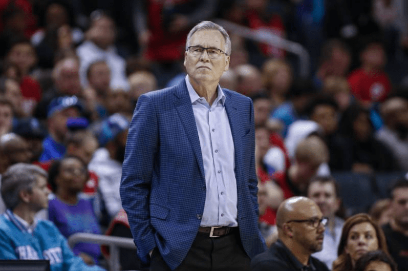 国王队实力平平,季后赛前景未卜 国王队实力平平,季后赛前景未卜