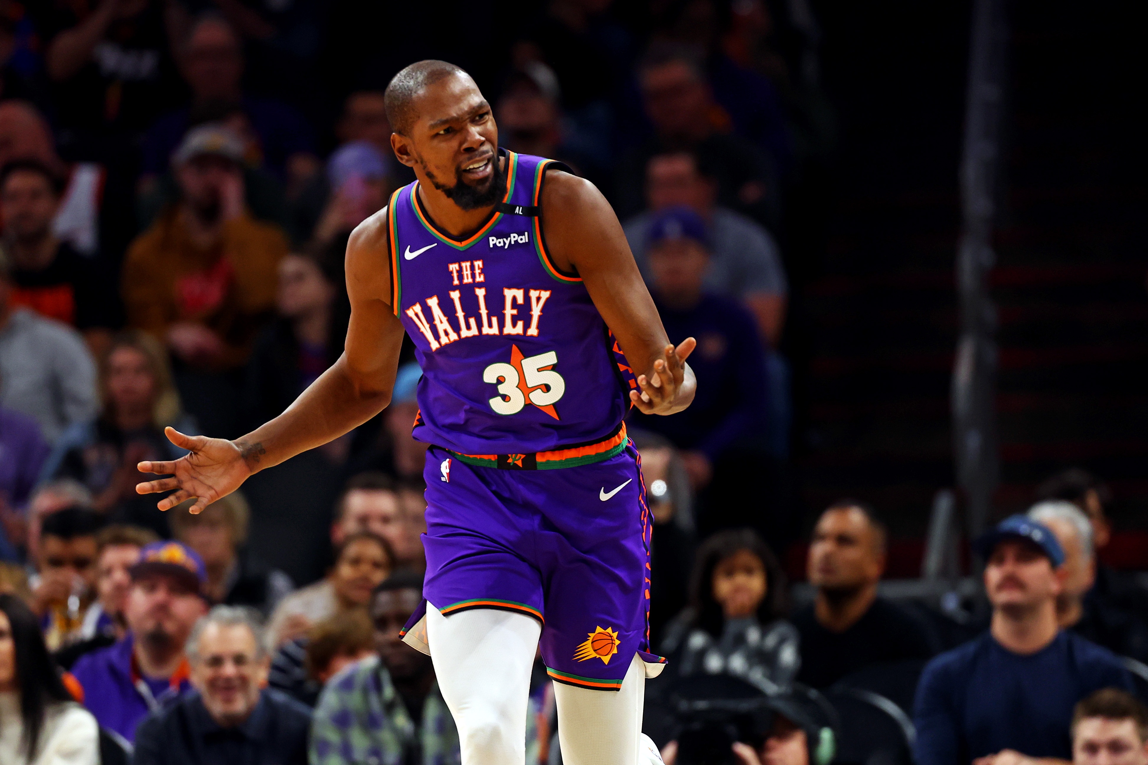 PG电子游戏-篮网主场力克活塞，杜兰特砍下26分