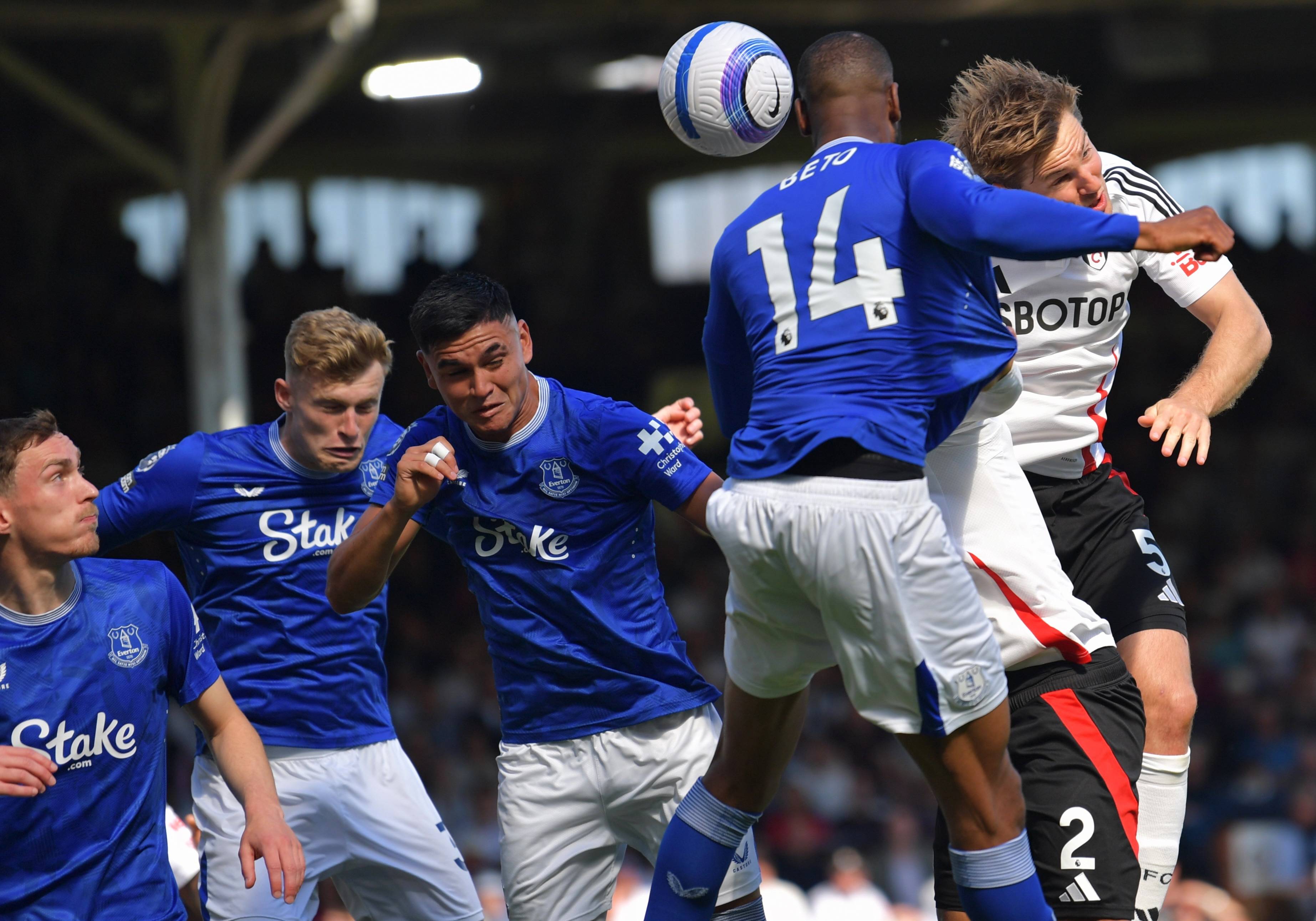 PG电子官方-富勒姆客场击败强敌，全队士气大振